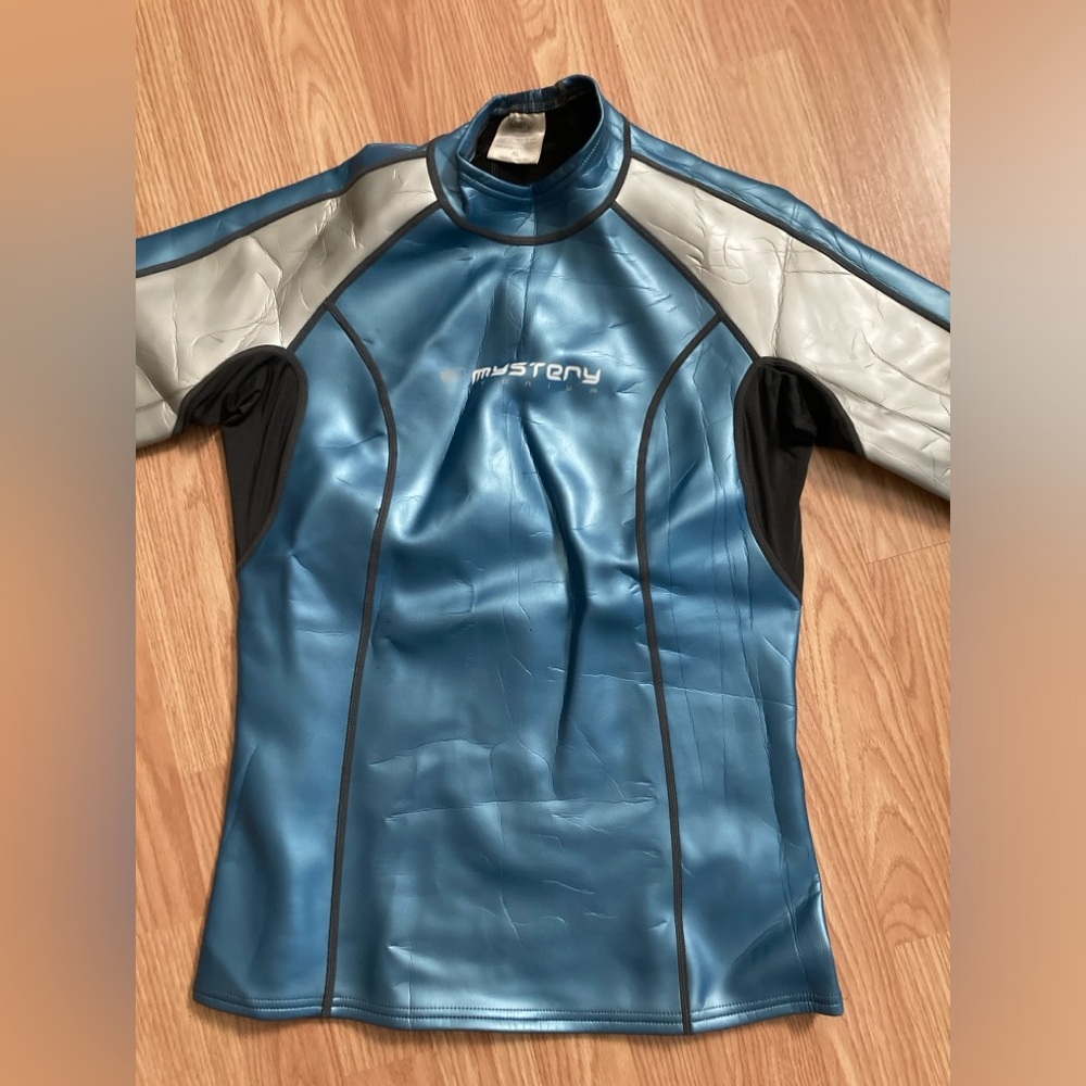 NRS women's water wetsuit swim shirt Hydroskin XL